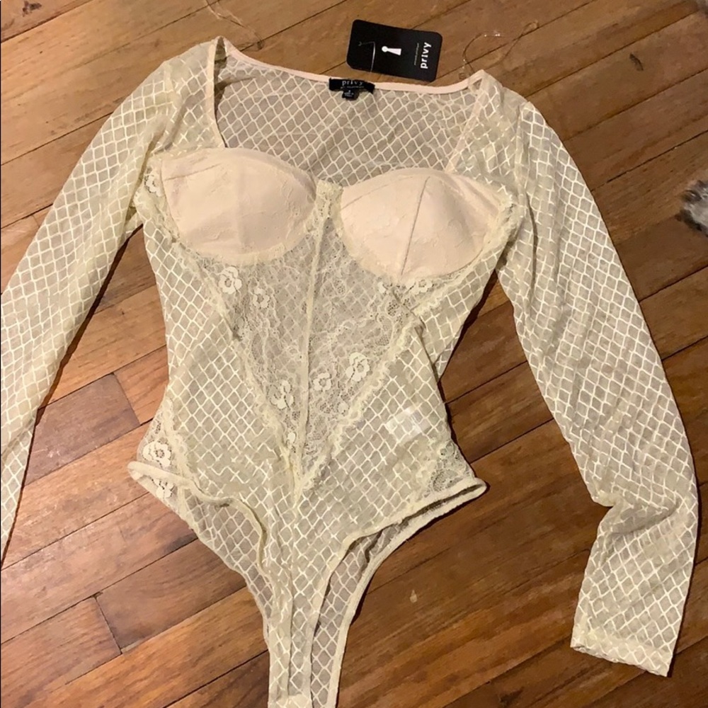 Lace Body suite ivory